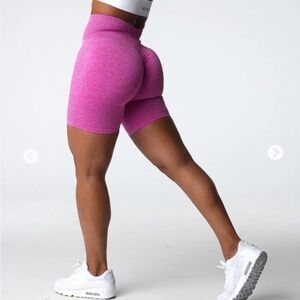 NVGTN Scrunch Seamless Shorts